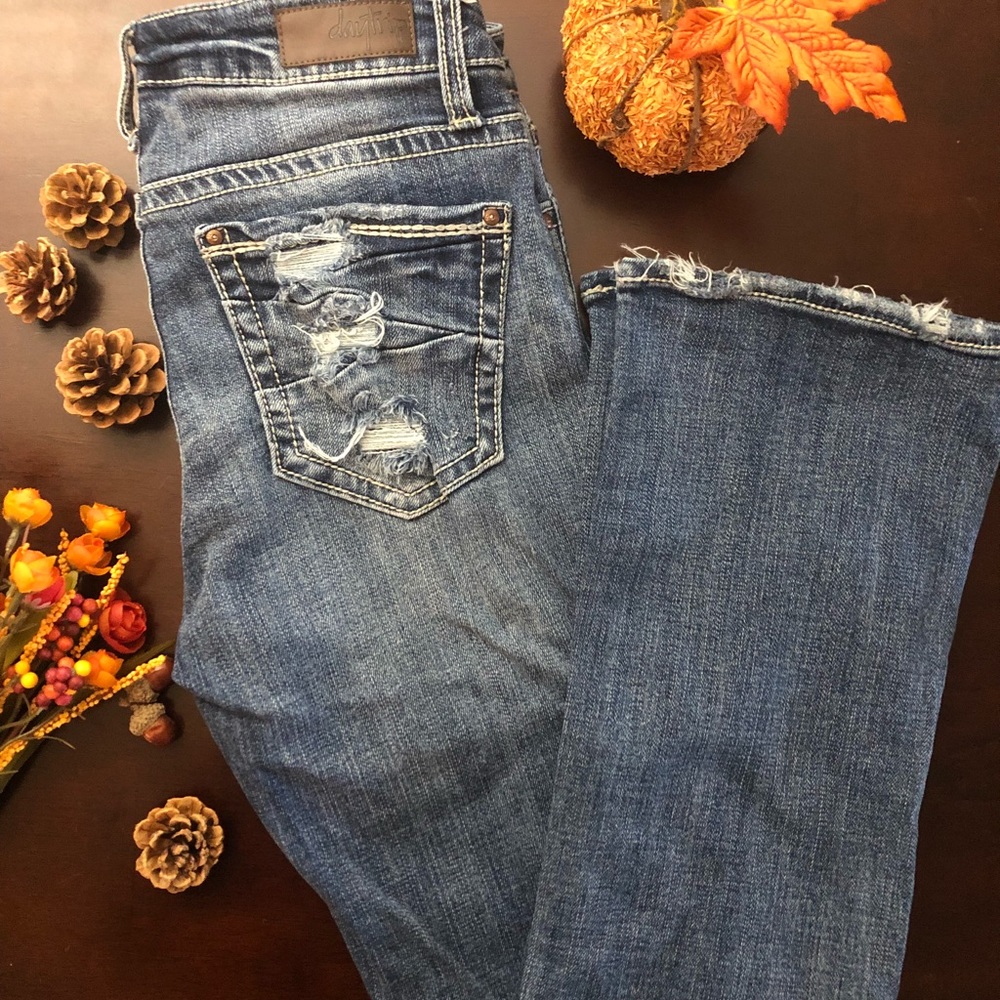 *BUCKLE* Daytrip Virgo Bootcut Jeans